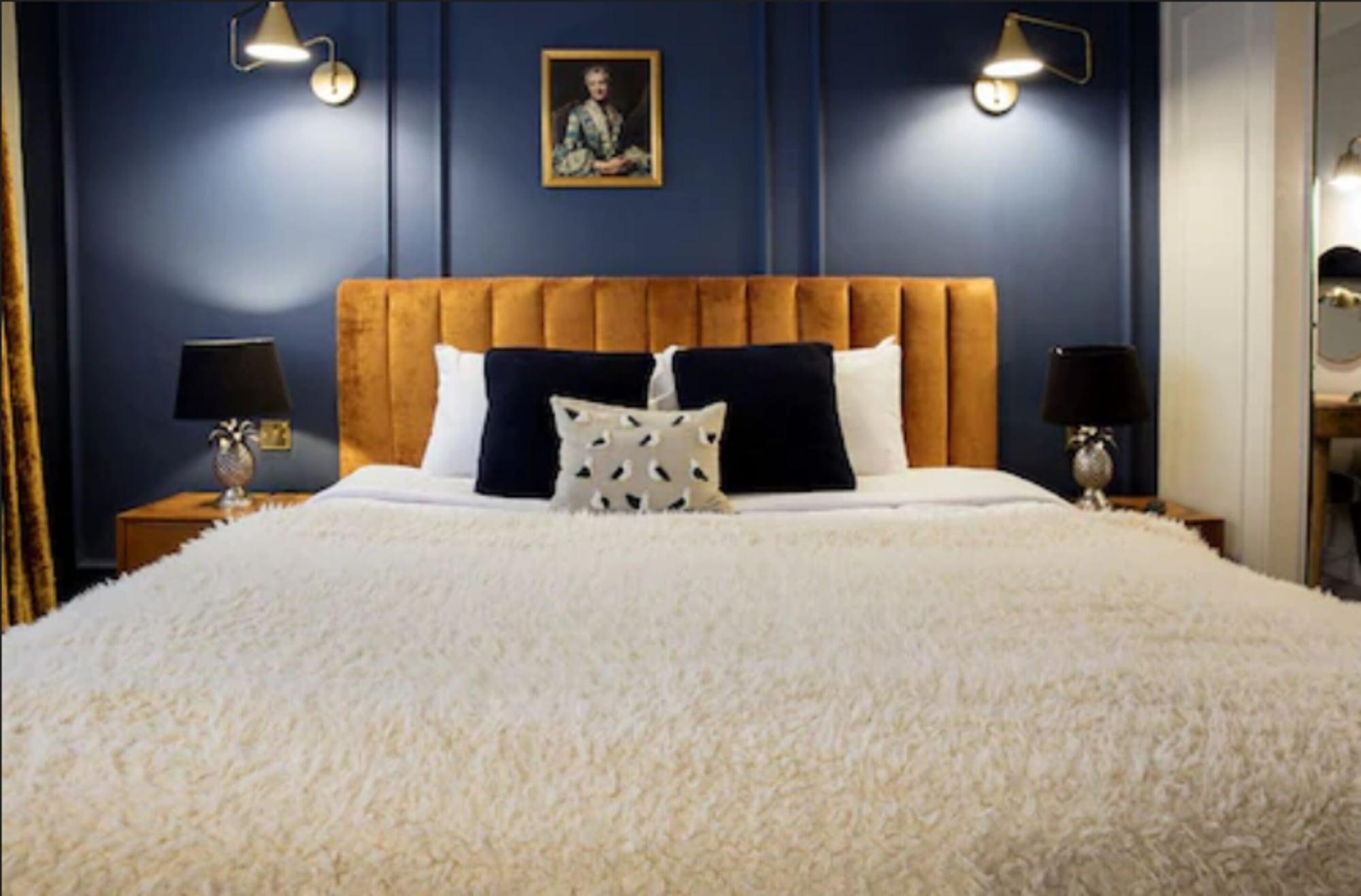 Hotel Cromwell Стивънидж Екстериор снимка