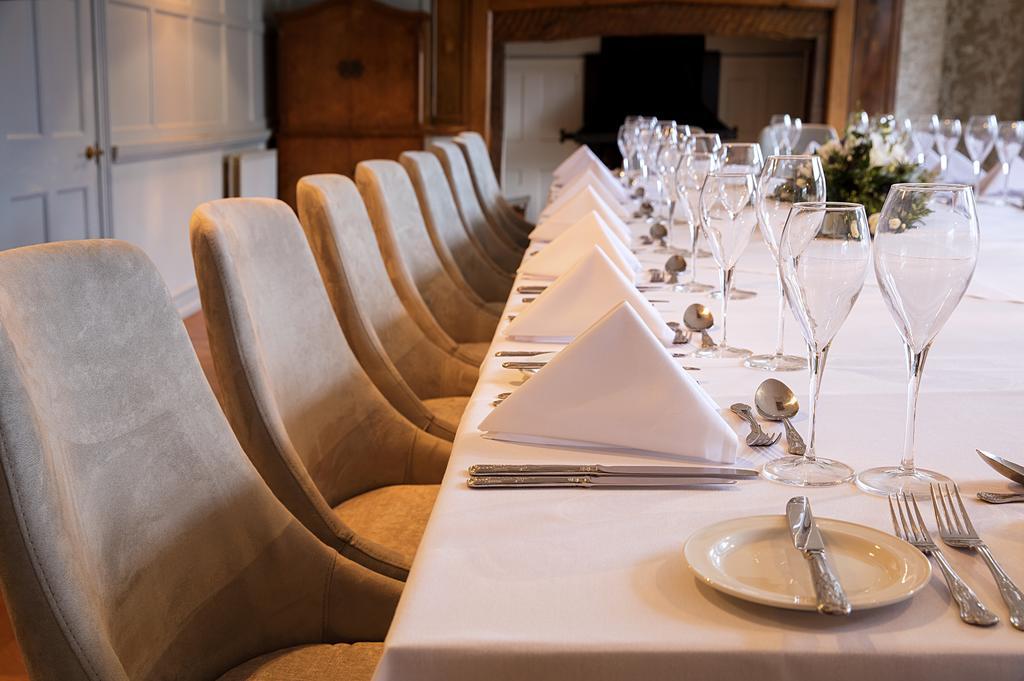 Hotel Cromwell Стивънидж Екстериор снимка